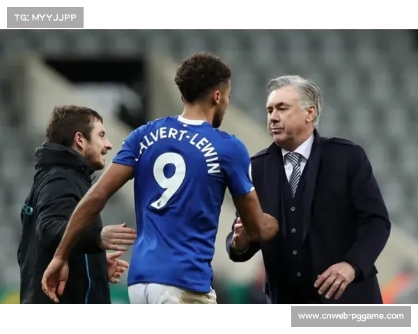 那不勒斯防线危机：斯卡尔维尼与科拉希纳茨双双缺阵